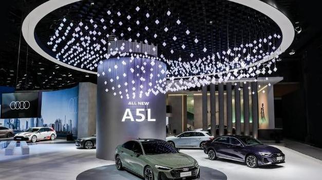 廣州車展新能源風頭強勁，燃油車關注度下滑，大眾轉型新勢力-有駕