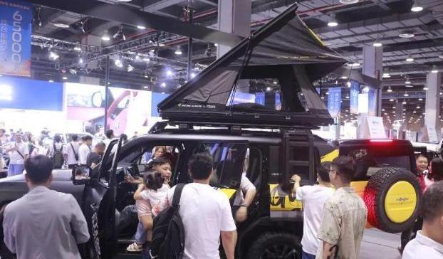 廣州車展新能源風頭強勁，燃油車關注度下滑，大眾轉型新勢力-有駕