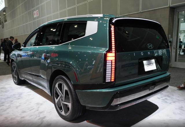 現代純電中大型SUV，6/7座可選，小鵬G9同級，明年上市-有駕