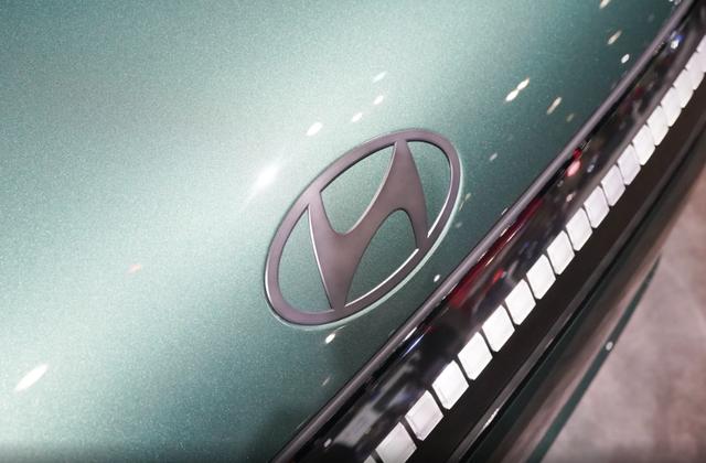 現代純電中大型SUV，6/7座可選，小鵬G9同級，明年上市-有駕