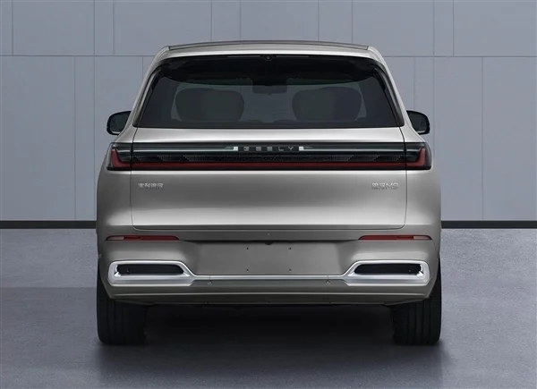 5米2全尺寸SUV殺入20萬內！吉利銀河M9預售：19.38萬元起